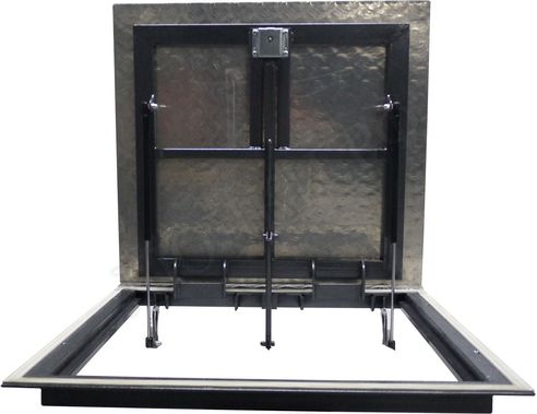 Напольный люк Дворник Уголок, алюминиевый рифленый лист 1000*2500 Напольный люк Дворник Уголок, алюминиевый рифленый лист 1000*2500